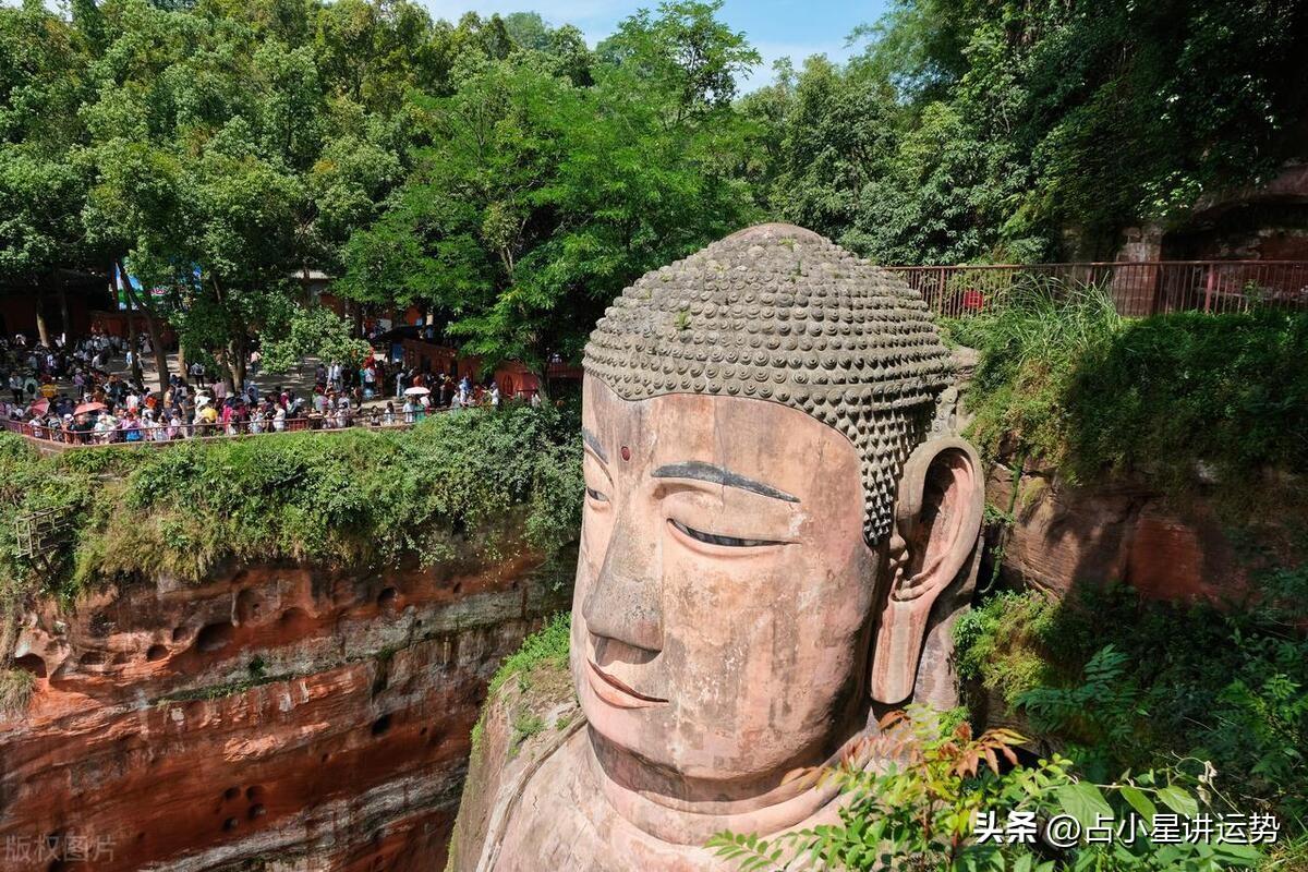 10月射手座运势|射手座：10月起赢在起跑线上，喜鹊登门，锦鲤附身，事业如日中天，赢家