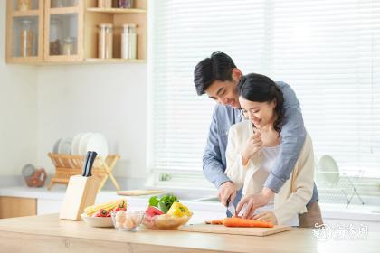 b型血女人的性格特点 B型血女生性格解析